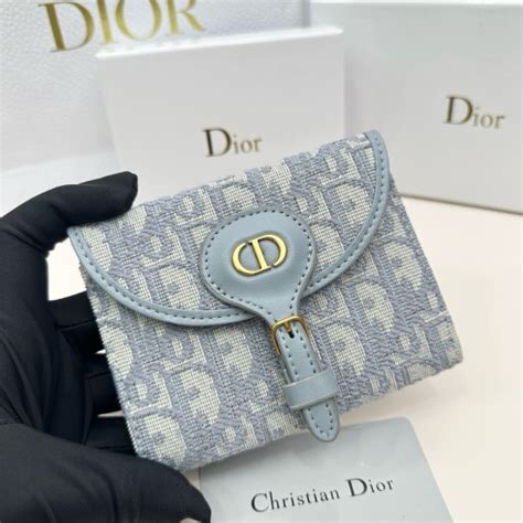 dior d33